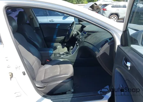 2013 Hyundai Sonata Se z USA, uszkodzony, nr VIN 5NPEC4AC2DH579871